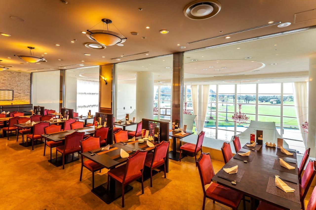 Ana Holiday Inn Resort Miyazaki By Ihg Екстер'єр фото