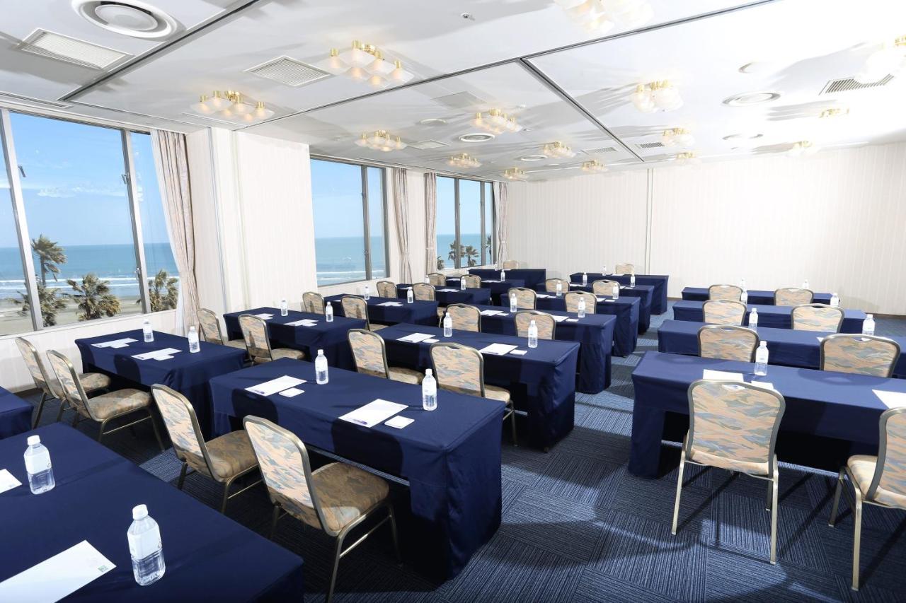 Ana Holiday Inn Resort Miyazaki By Ihg Екстер'єр фото